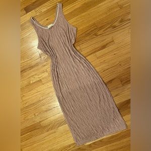 Victoria’s Secret Gold Label Dusty Rose Midi Length Crinkle Nightgown / Slip